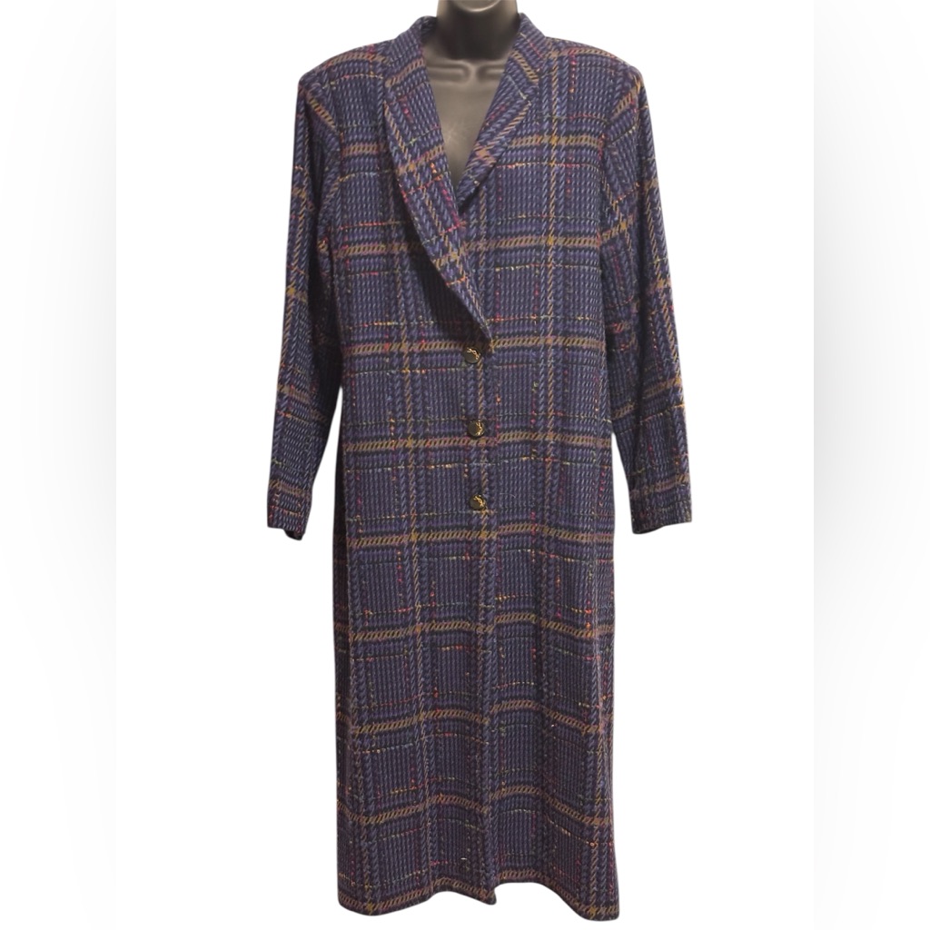 Vintage Angela Mark Plaid Long Coat With Button Closure